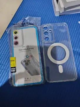 Kesing bening samsung A55 masih baru, belum pake. Buat yg mau aja