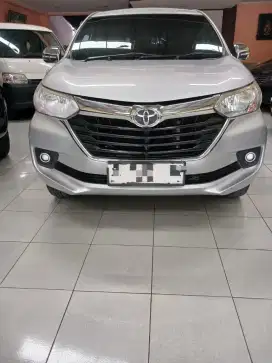Toyota Avanza G 18 silver metalik manual