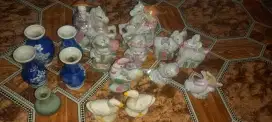 Barang antik panjangan lemari
