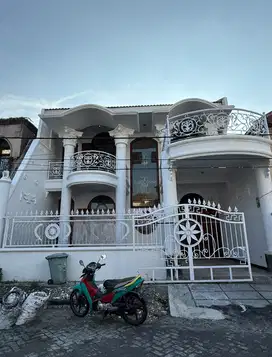 Disewakan Rumah Besar Murah Pondok Mutiara