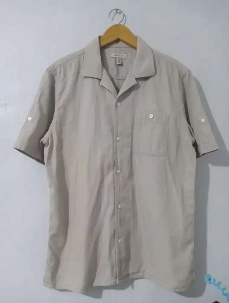 Kemeja Calvin Klein Size L Slim