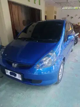 Dijual honda jazz idsi thn. 2005