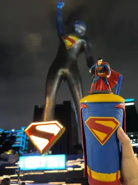 Tumbler Superman edisi XXI