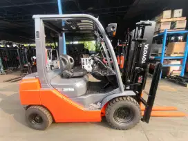 Forklift Toyota 2,5 Ton,Manual,Tiang 3 Meter,1DZ-II,8FD25,Tahun 2018