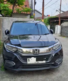 Dijual HRV SE 2019, Hitam,