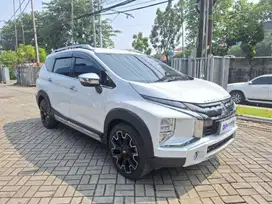 TDP Rendah Mitsubishi Xpander 1.5 Cross Premium Package Bensin-AT 2021