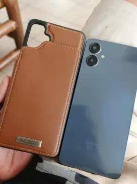 Samsung A06 ram 4/64. Pemakaian baru 2 minggu. Mulus Lengkap