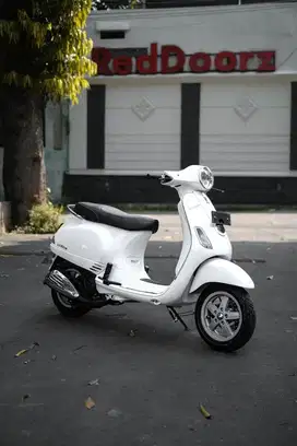 VESPA LX 150 3V 2013 ( TERMURAH )