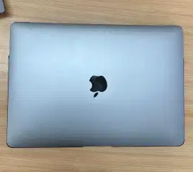 Macbook pro 13 inch 8/512 GB Touch Bar Tahun 2018