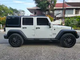 Wrangler Rubicon 2012 Unlimited Bensin At