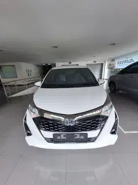 DP 9JT TOYOTA CALYA G MATIC AT 2025 MANUAL MT SILVER HITAM PUTIH  GREY