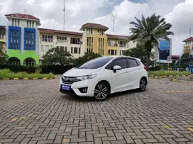 Honda Jazz 1.5 RS Bensin-MT 2015