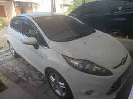 Ford fiesta 1.6 S 2012