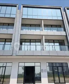 Disewakan segera rukan mega kuningan pik2 brandnew