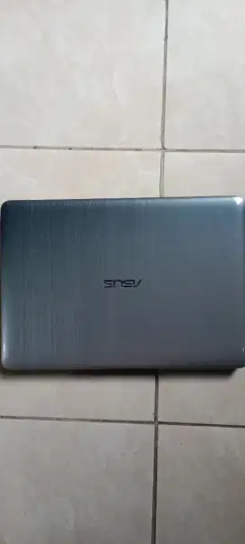 Laptop asus sonic master intel dual core