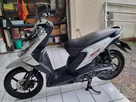 JUAL CEPAT! Honda Beat 2011 Putih Ex Cewe Pemakaian Pribadi.