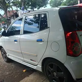Kia Picanto 2008 Bensin