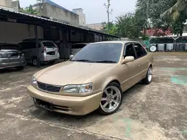 Toyota Corolla 2000 Bensin