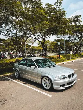 BMW E46 318i TH 2000 (Tax On)