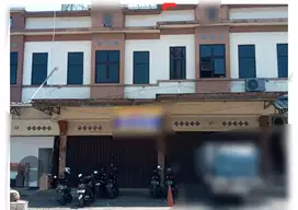 Ruko 2.5 Lantai Parkiran Luas Cocok Untuk Kantor Gudang