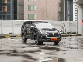 Toyota venturer 2.4 AT Diesel 2022 Hitam 2022