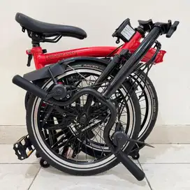 BROMPTON M6L RED ROCKET BLACK EDITION 2020 - LIKE NEW