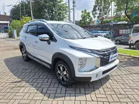 Low KM Mitsubishi Xpander 1.5 Cross Premium Package Bensin-AT 2022 UZY