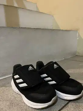sepatu adidas anak/kids