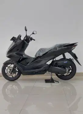 GRESS Honda New PCX 160 CBS thn 2025 KM 100perak