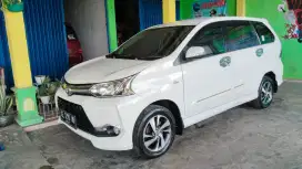 Toyota Avanza Veloz 1.5 MT