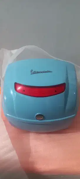 Box + Breket Vespa original