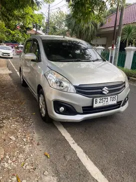 Ertiga GL AT 2017