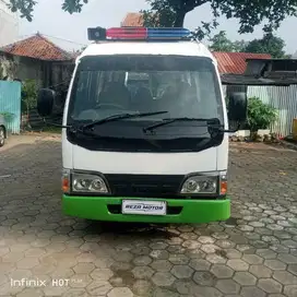 2010 ISUZU NHR55 E2 ELF AMBULANS