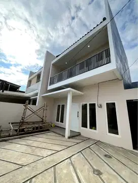 Rumah Saptorenggo Dekat Binus Araya Malang