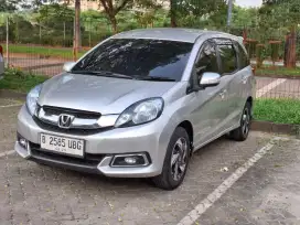 Honda Mobilio type E A/T tahun 2010