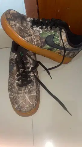 NIKE AIR FORCE 1 REALTREE