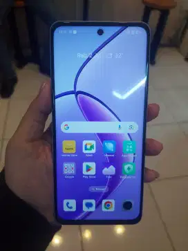 Realme 12 5G  8+8 / 256