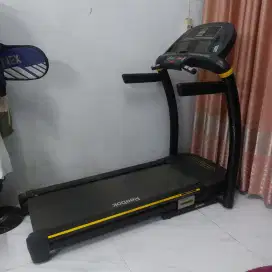 Treadmill second Livestrong LS8.0T tidak normal