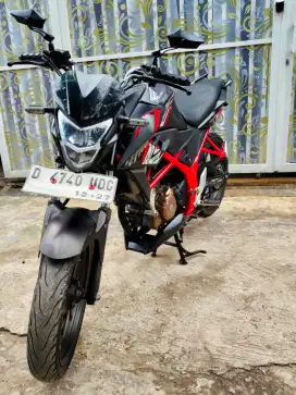 Honda CB150R 2017