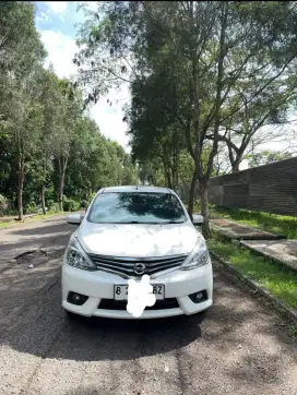 Nissan Grand Livina XV 2014 matic