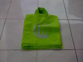 sablon plastik print & cetak stiker Label hangtag baju, kaos, kemeja