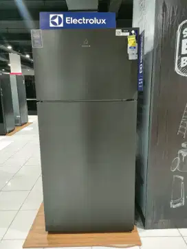Electrolux Kulkas 2 pintu 503L bisa cicilan free 1x angsuran