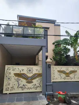 Rumah Cantik Siap Huni  Lokasi Graha Sunan Ampel Wiyung Surabaya
