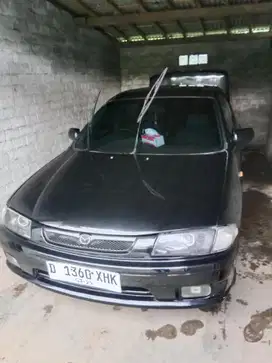 Mazda 323 1997 Bensin