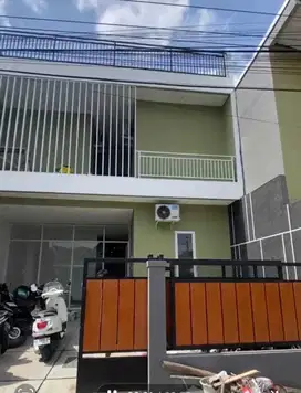 PROMO KOST BANGUNAN BARU DI POGUNG LOR SIAP GRAND OPENING