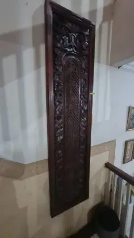 Pajangan kayu jati