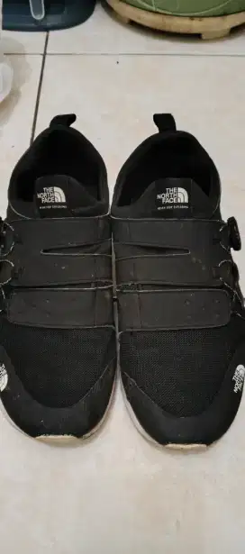 Di jual sepatu original