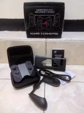ASUS ROG Kunai 3 Gamepad untuk ROG Phone 5 / 5S