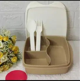Tempat bekal makan Luna by moorlife