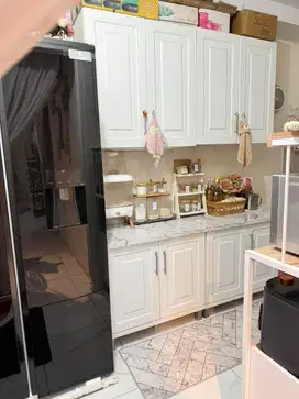 LEMARI BAJU KITCHEN SET DLL